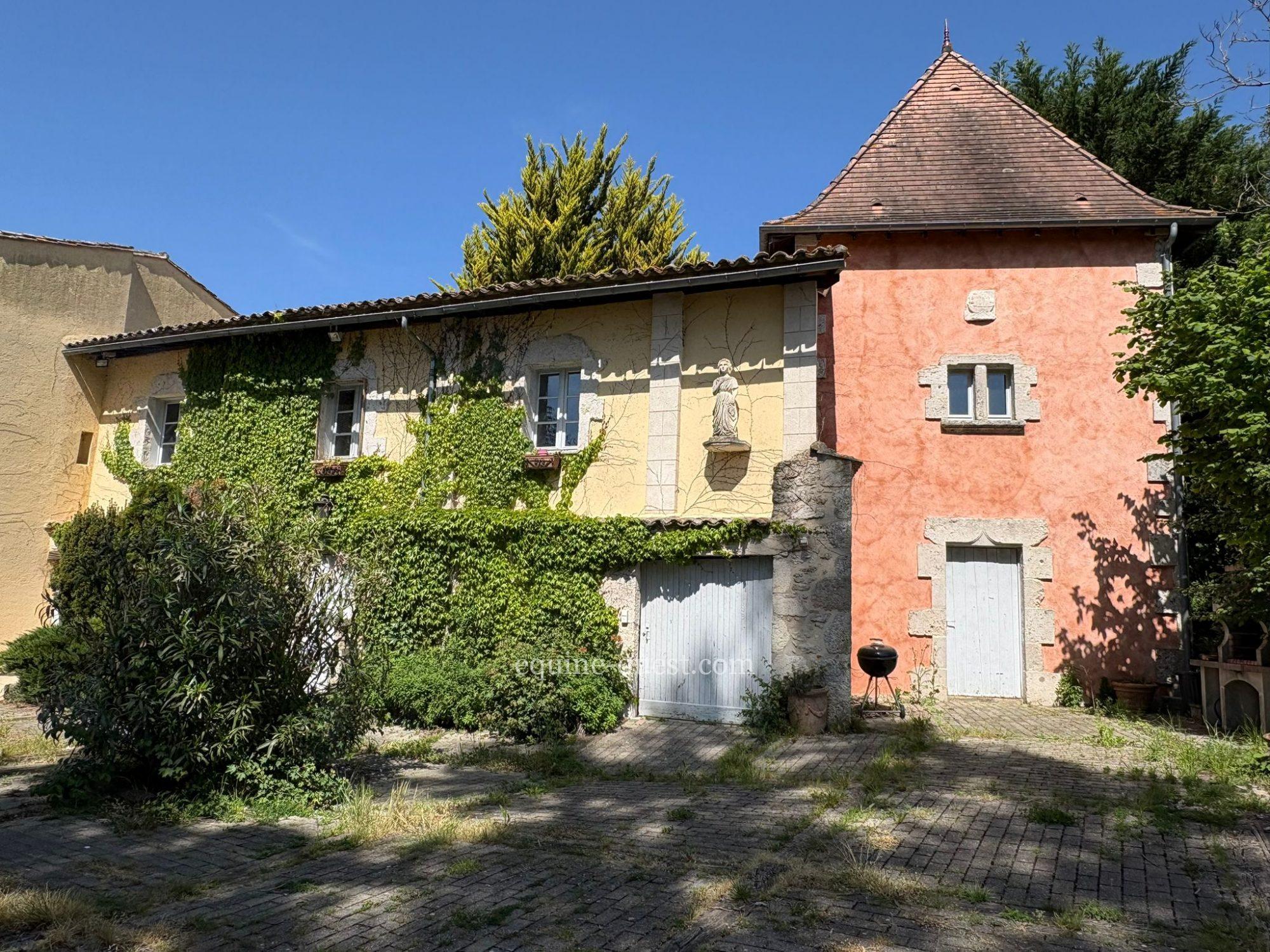 Nouvelle Aquitaine – Propriété équestre de qualité